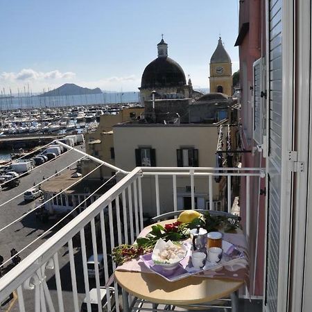 Casa Geltrude Al Porto Villa Procida Ngoại thất bức ảnh