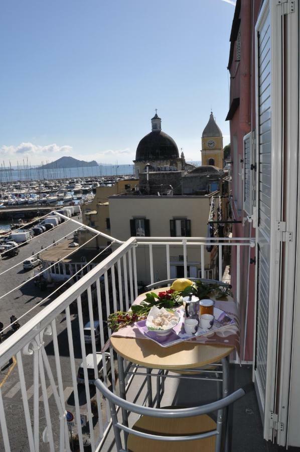 Casa Geltrude Al Porto Villa Procida Ngoại thất bức ảnh