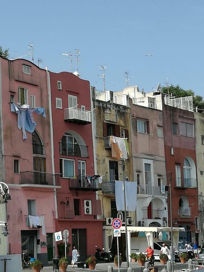 Casa Geltrude Al Porto Villa Procida Ngoại thất bức ảnh