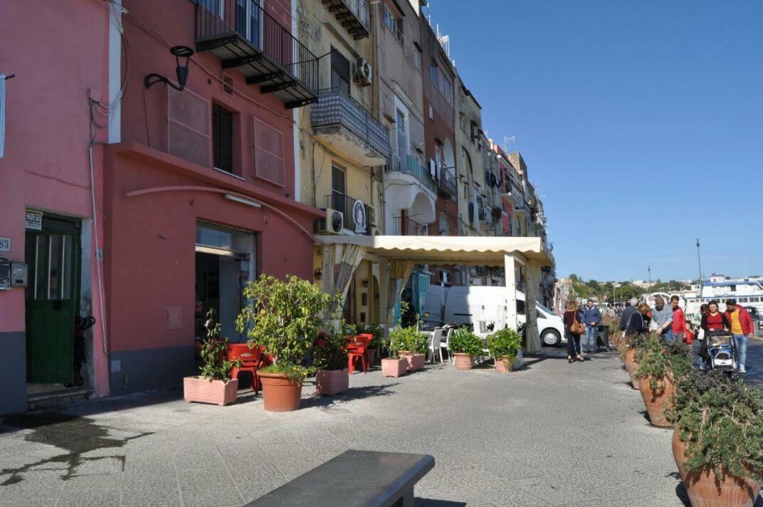 Casa Geltrude Al Porto Villa Procida Ngoại thất bức ảnh
