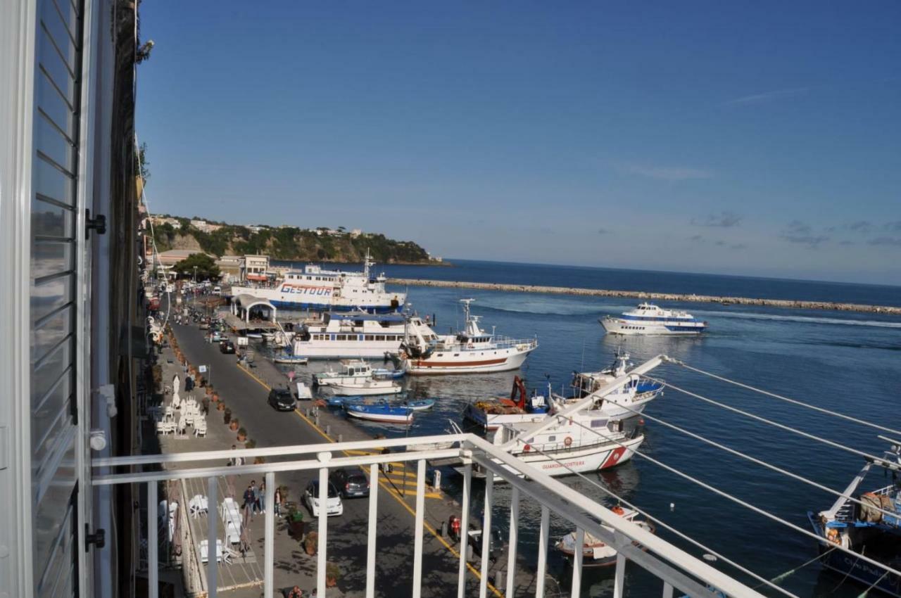 Casa Geltrude Al Porto Villa Procida Ngoại thất bức ảnh